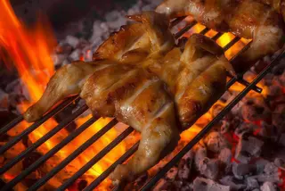Pollo Entero Al Carbón
