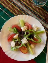 25.Гръцка салата (400г)