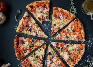 Pizza Tropical (Media Luna)