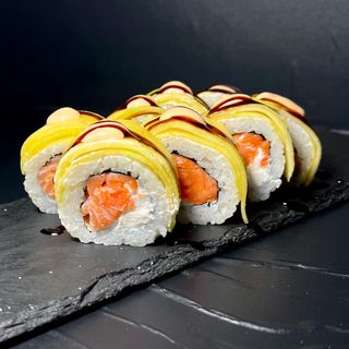 Манго Рол з Лососем (300г)