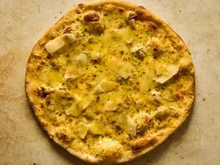 Pizza Quattro Formaggi