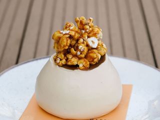 Шу карамельни брауні