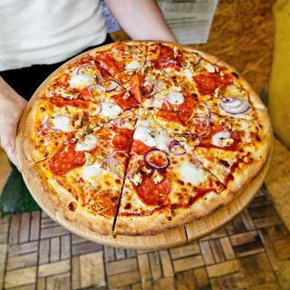 47. Pizza Calabra 50cm