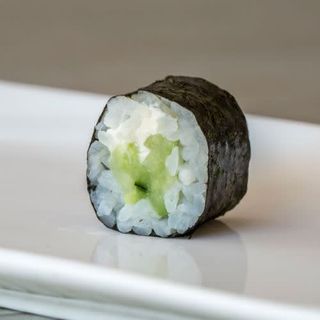 11. Maki Pepino Y Queso (4 Uds.)