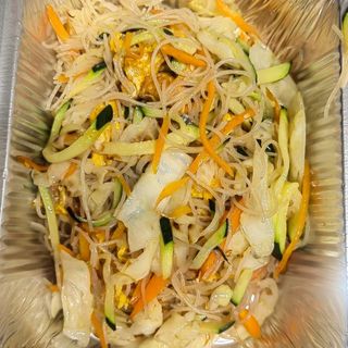 Spaghetti di soia con verdure