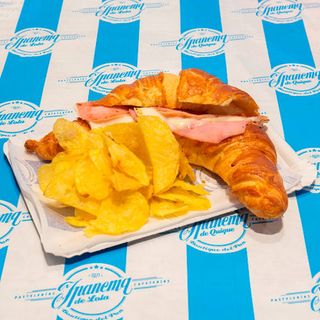 Croissant Mixto