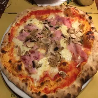 Pizza Cuatro Estaciones (28 Cm.)