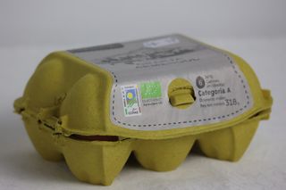 Mitja Dotzena D'Ous Ecològics Granja Armengol