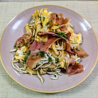 Gulas con jamón
