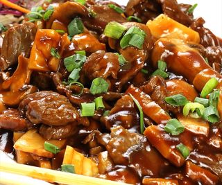 Vacuta cu muguri de bambus 