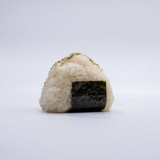 Tuna onigiri