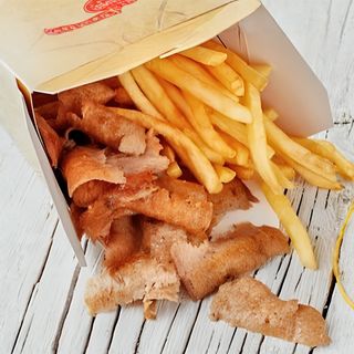 Kebab Box Carne Y Patatas (Mediano)