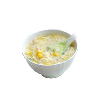 Zuppa di mais con pollo