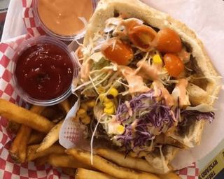 MEGA Bułka z Frytkami