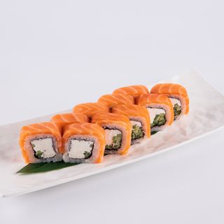 Филадельфия с копченым лососем