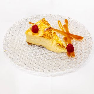 Tarta de queso hecha con casa con caramelo Toffee.