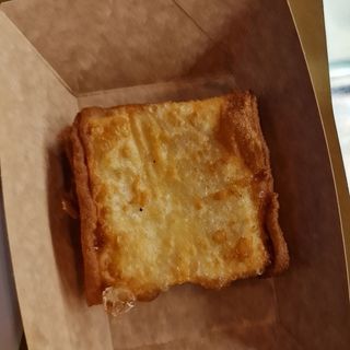 Feta saganaki