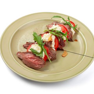 Капрезе  с ростбифом  
