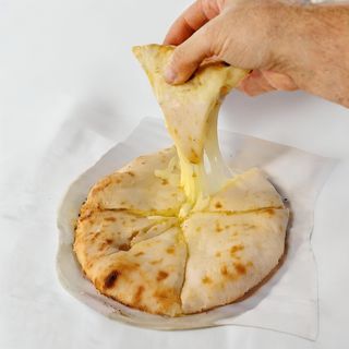 Cheese Naan