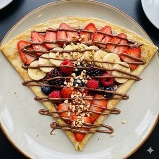 Crepes frutta fresca frutta secca e Nutella