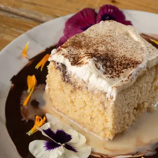 Pastel tres leches 