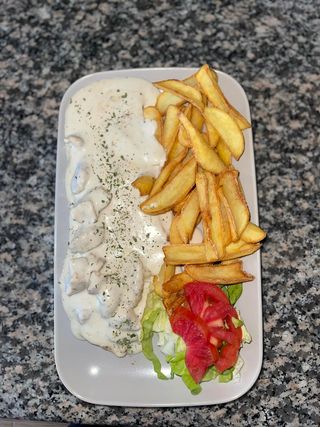 Piletina sa gljivama