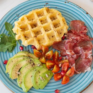 Gofre De Patata Con Jamón Ibérico