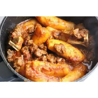 Matoke With Beef