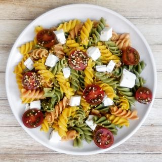 Insalate De Pasta Tricolore