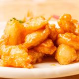 Пилешко със сладко кисел сос (500г)