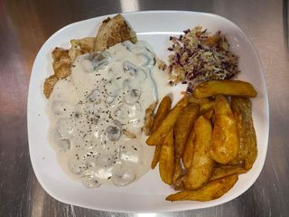 Piletina u sosu od gljiva + palačinke Nutella