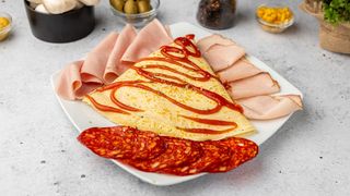 Palačinka - kulen, pavlaka i kačkavalj