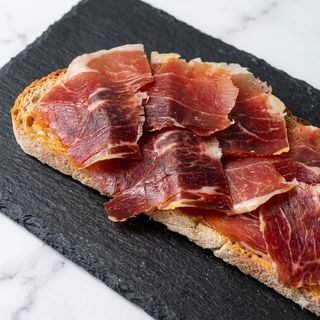 Tostada Con Jamón Serrano