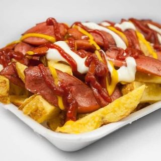 SALCHIPAPA
