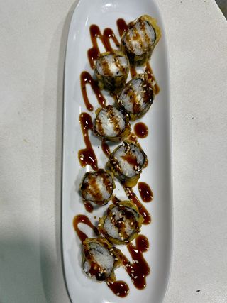 Maki crispy de pez mantequilla (8 pzs.)
