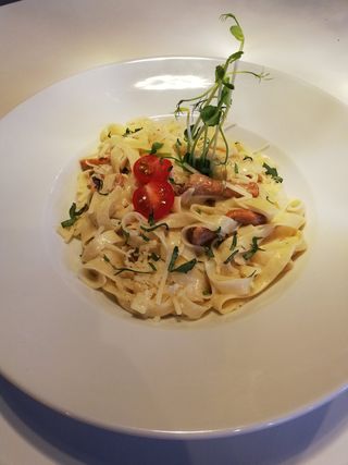 Tagiatelle z kurkami w śmietanie