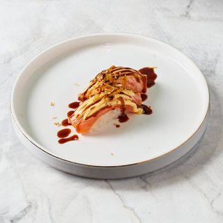 Nigiri z Tuńczykiem (2 sztuki)