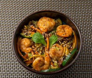 Yakisoba de Camarão