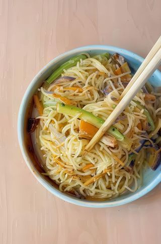 Fideos De Arroz Con Verduras