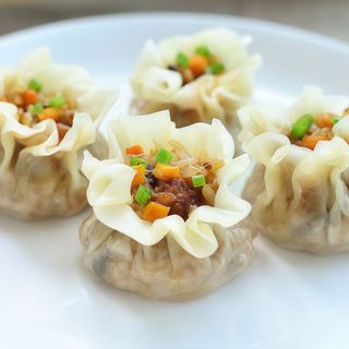 Ravioli shao mai di carne di maiale e gamberi 4 pezzi