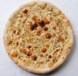 Focaccia Ajo Y Orégano