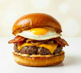 Hamburguesa De La Casa