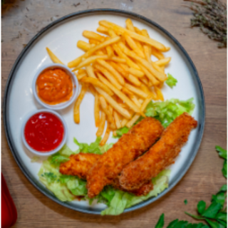  Les Chicken Fingers   