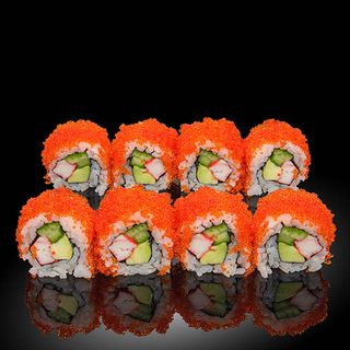 Урамаки Калифорния рол (8 бр - 190 гр)