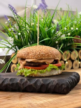 Чизбургер говяжий