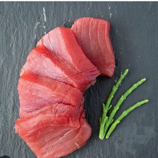 31. Sashimi tonno 6 pezzi