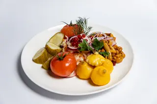 Домашние разносолы / Тұздалған көкөністер (350 г)
