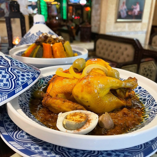 Tajine De Pollo Con Lima Y Aceitunas