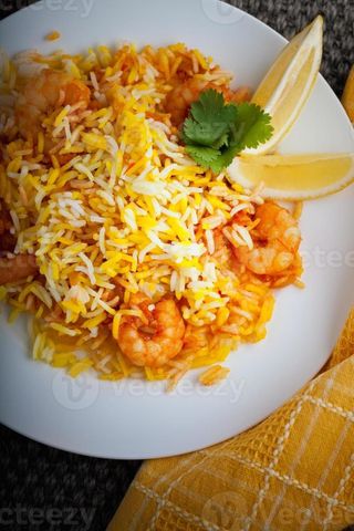 Camarão Biryani