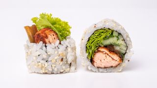California futomaki surowy łosoś 5 szt.